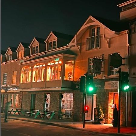 The Lough & Quay Accommodation Town Centre Уорренпойнт Экстерьер фото